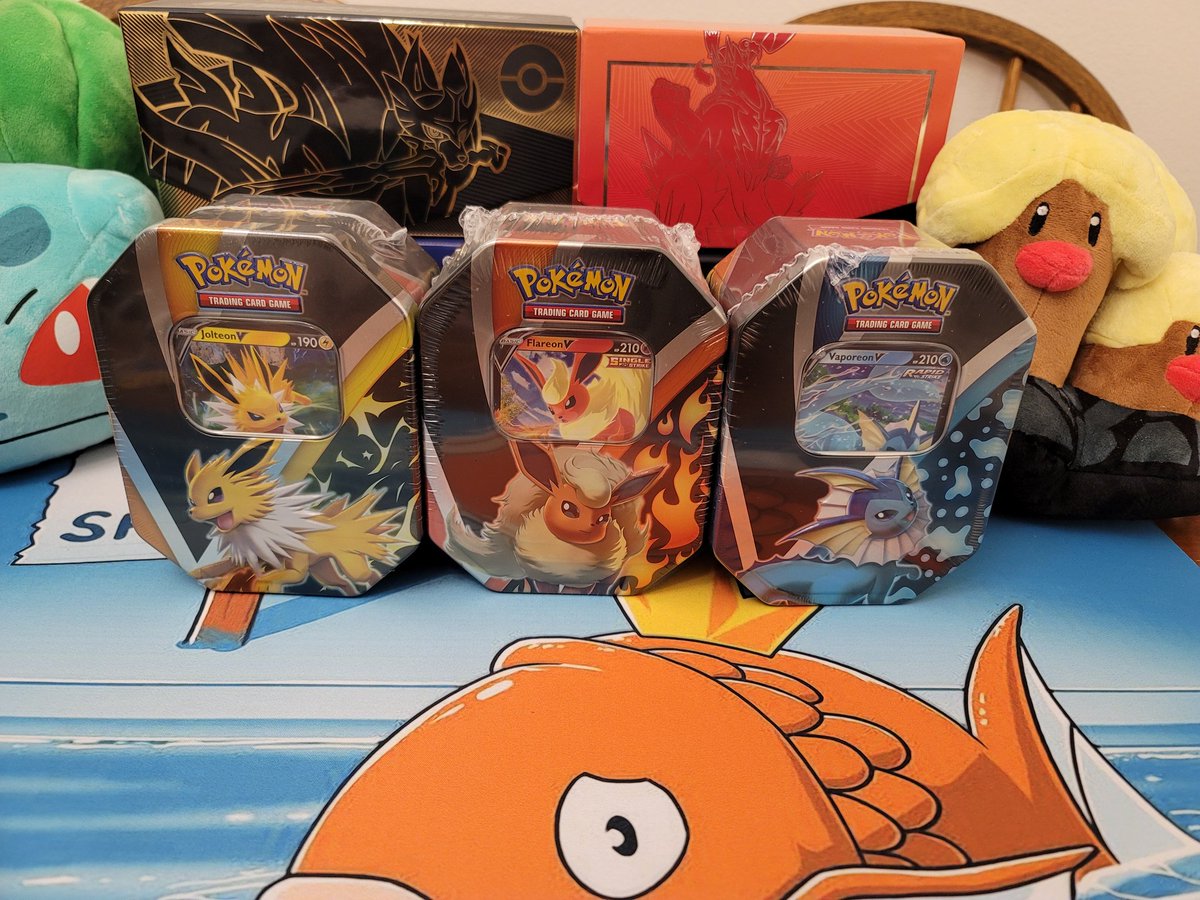 MystGaming13's tweet photo. New Video soon #pokemon #pokemomtcg #eevee #pikachu #charizard #evolvingskies https://t.co/TXMalSQtxk