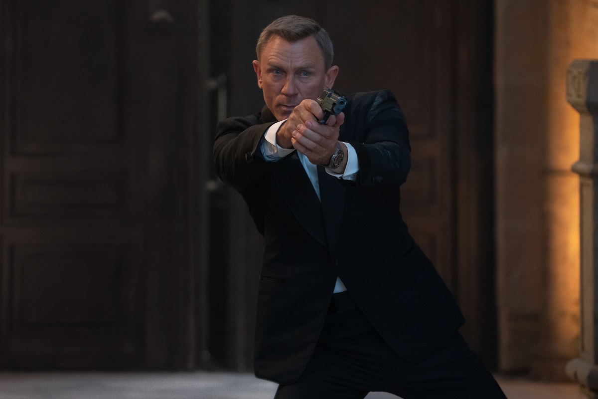 britculturejp's tweet photo. いよいよ10月1日（金）公開！ “ダニエルボンド”シリーズの軌跡と最新作の名シーンによる特別映像が公開に https://t.co/Ng6vBOUvhp #ノータイムトゥダイ #BondisGREAT https://t.co/vHVgAeGoKm