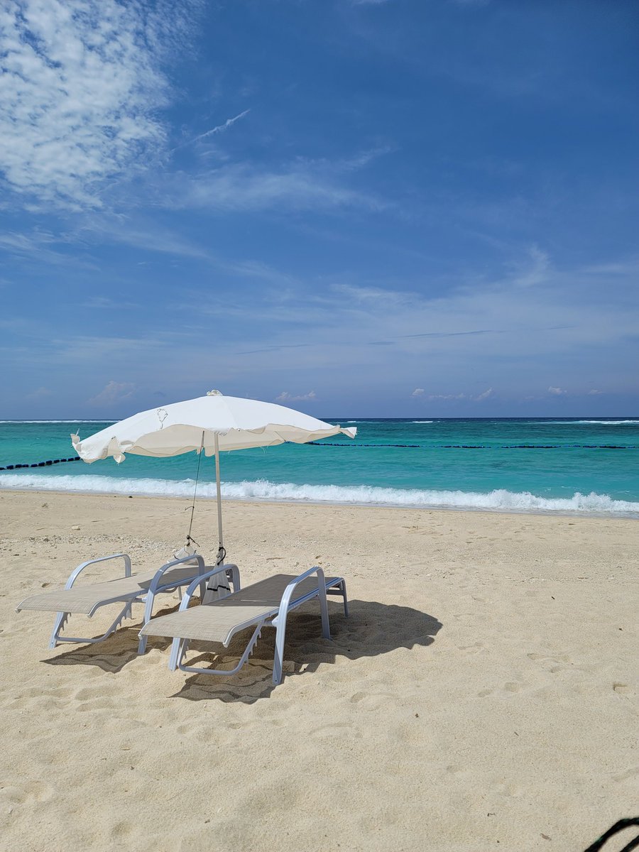 beatmania_jcs's tweet image. IN沖縄👋✨☀️
息抜きに😆
とか言いつつビーチ⛱️でスマホ片手に半分仕事です😂