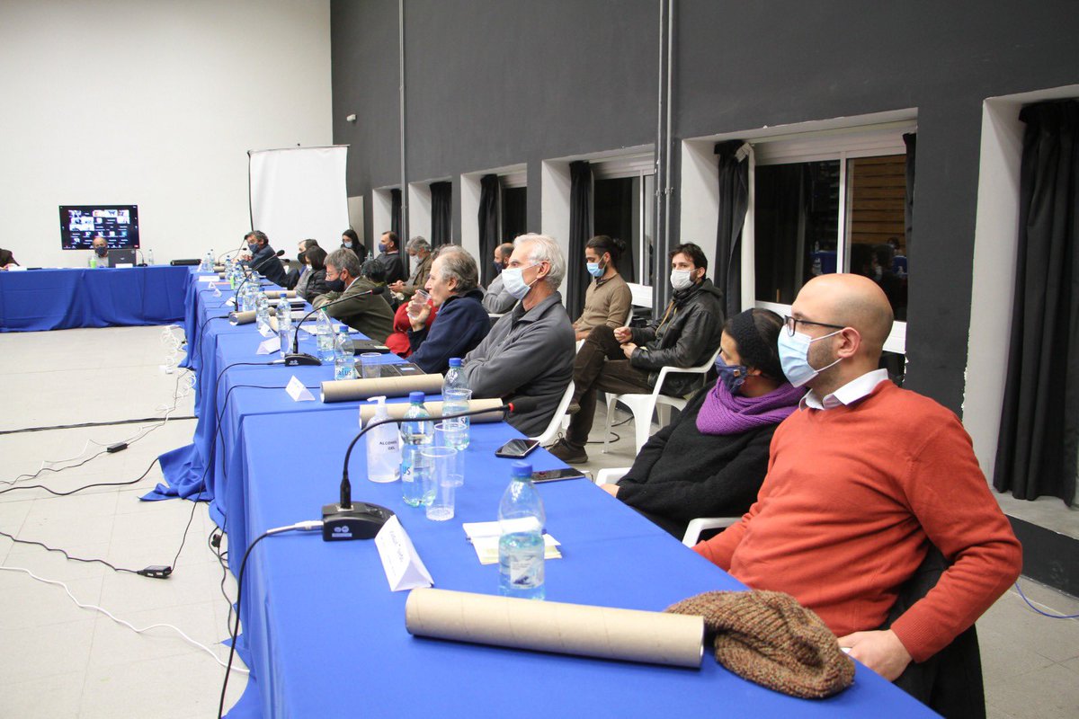 Universidad de la República tweet media