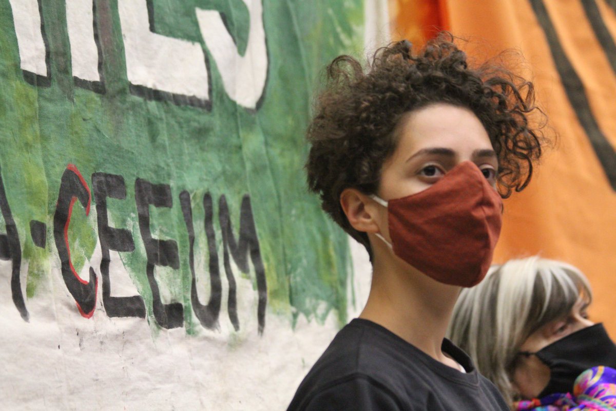 Se acaba de votar en el CDC la creación de la Facultad de Artes de la Universidad de la República. Saludamos al IENBA y a la EUM que desde este año serán parte de esta nueva facultad. La #Udelar sigue creciendo.