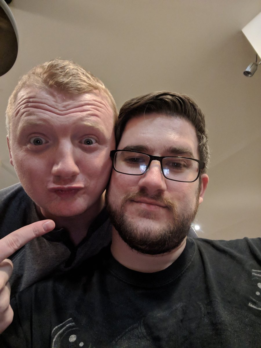 SF_Boomer's tweet photo. How is it 3 years since the last #RTXLondon!? Share a memory & tag someone who was there. Here's the first photo I took that weekend...me & @CaptainNai! ππ³π₯Έ
@TopherBeadle @TudorVII @PlotTwist_Dan @chattykinson @GeekyFriedRice @oddlittleduck https://t.co/NIuWbh5eu4