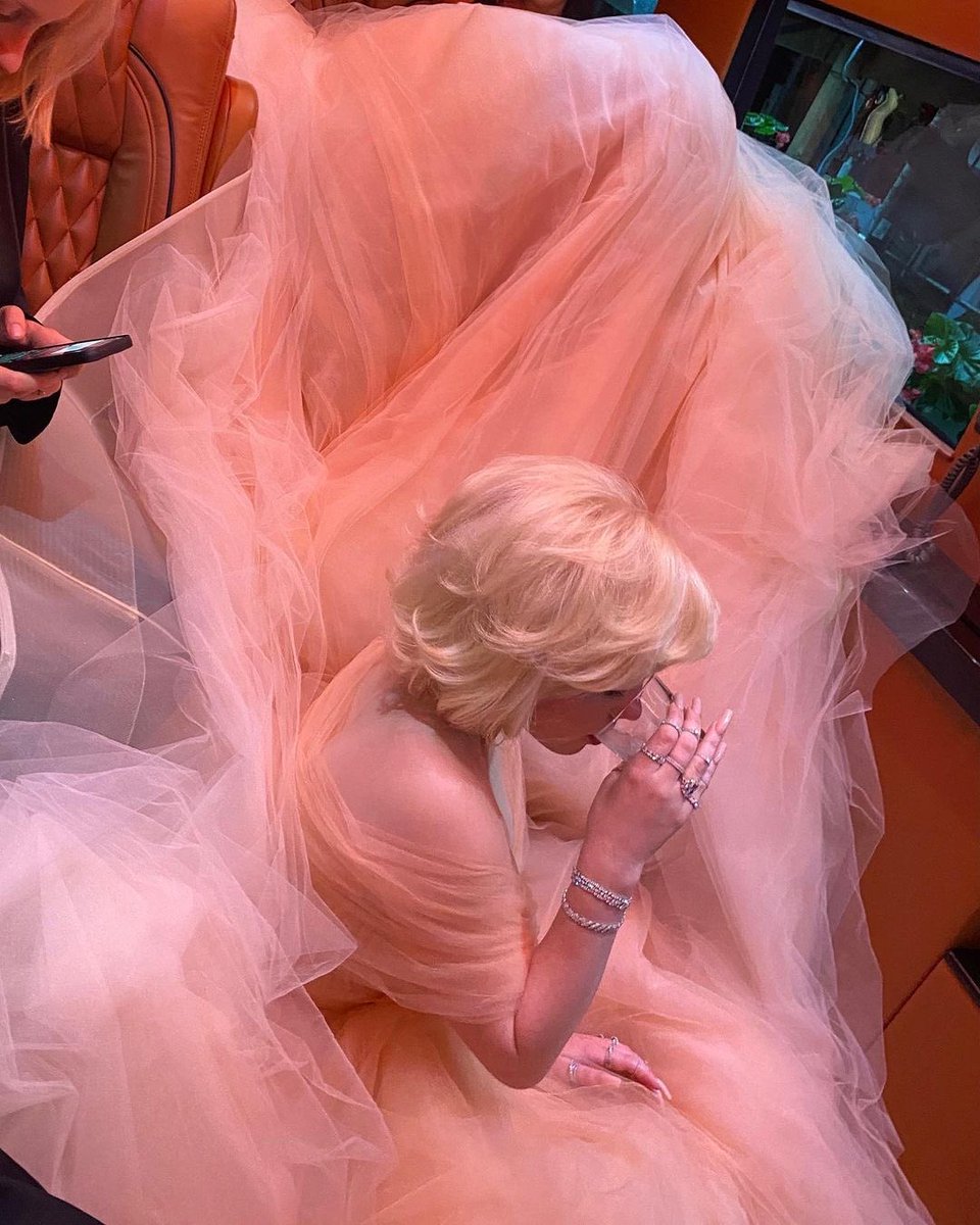 BillieEilishBR's tweet photo. LINDA! Billie Eilish via Instagram:

"Inesquecível" https://t.co/n98z5a74xs