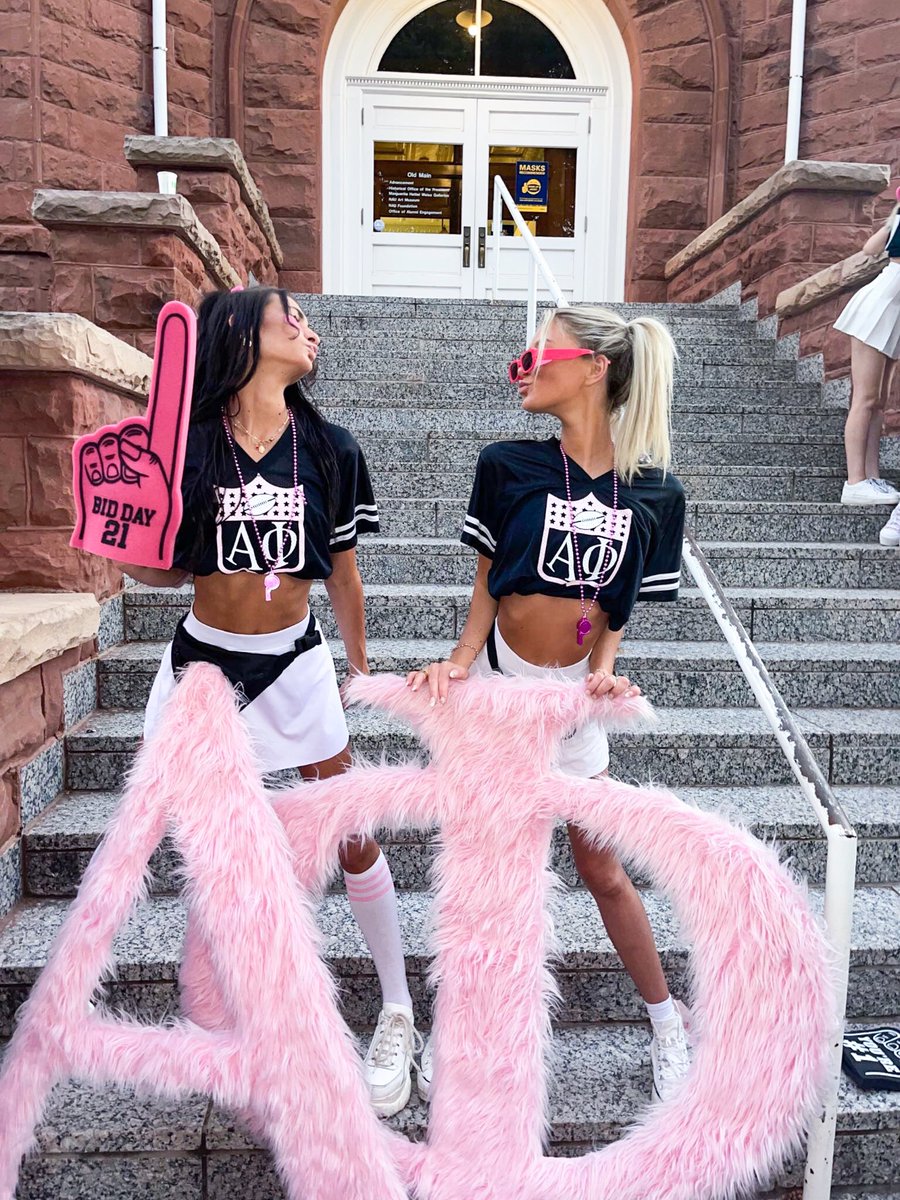 WE GOT A REALLY BIG TEAM!!!💞🙌🏼⚡️🔒 We love all of you SO much and we’re so thrilled to have you home. PC ‘21, welcome to the Ivy League… ⚡️⚡️⚡️ #naualphaphi #teamaphi #nau25