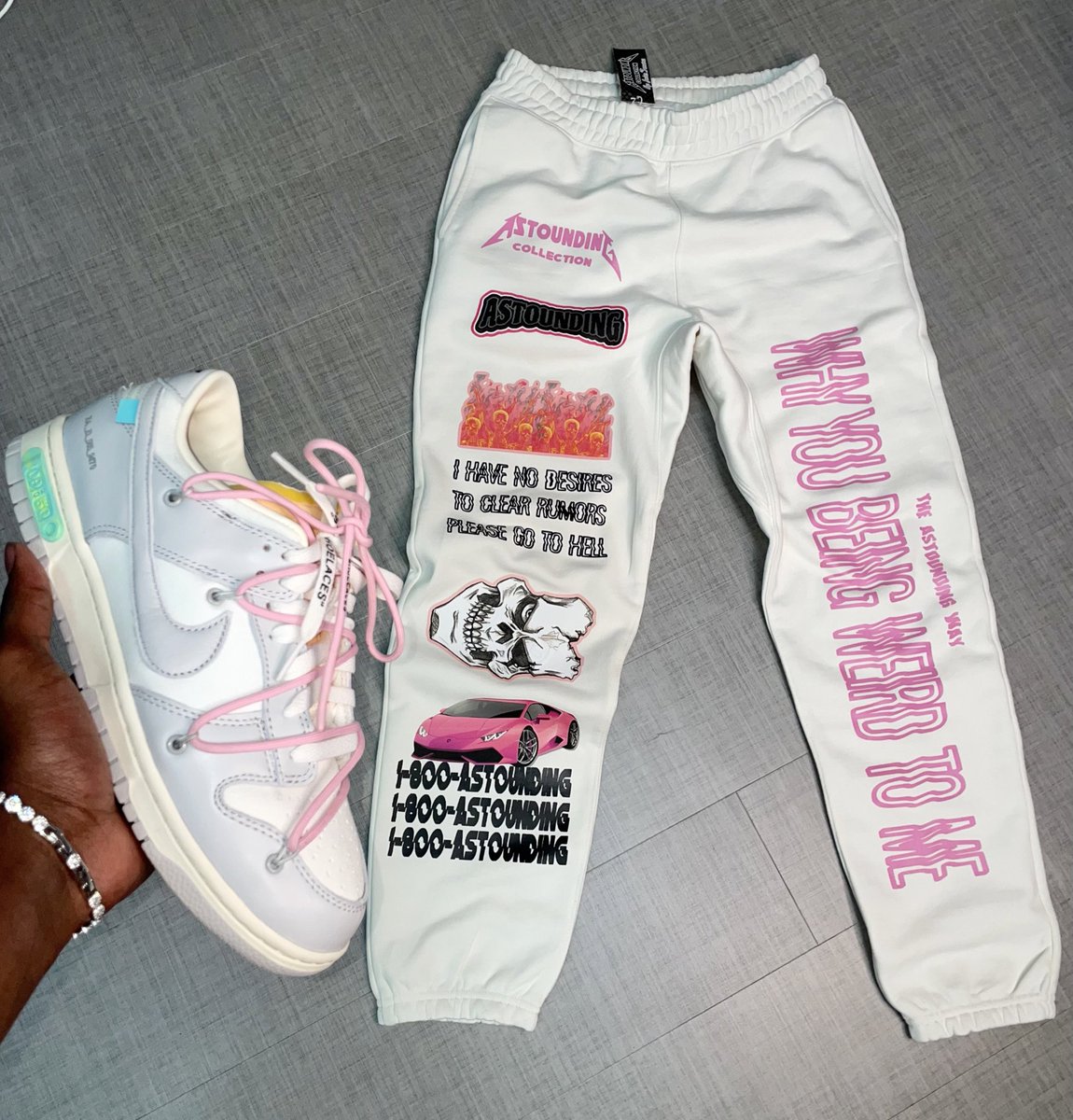 iiamastounding's tweet photo. Sweats &amp; dunks season’ https://t.co/hpdROxWnoF