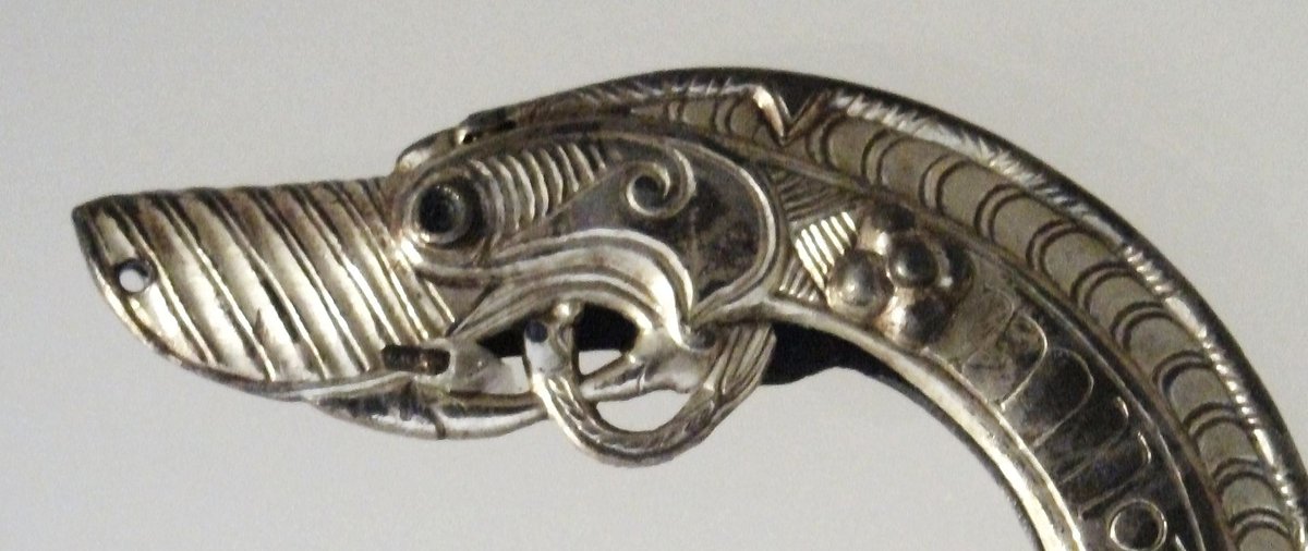 PaulWelsh89's tweet photo. Pictish artifact 
Animal head from St Ninian's Isle Treasure, found in Shetland https://t.co/NjTBgIzy5j