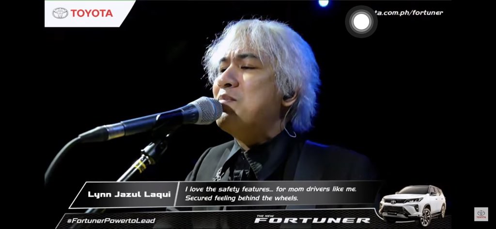 imcamilleann19's tweet photo. Hope this pandemic ends 🥺 I miss seeing &amp; hearing you live @elybuendia9001 😭 For now, replay replay lang muna 😅😕 https://t.co/SxMbjV2HE7