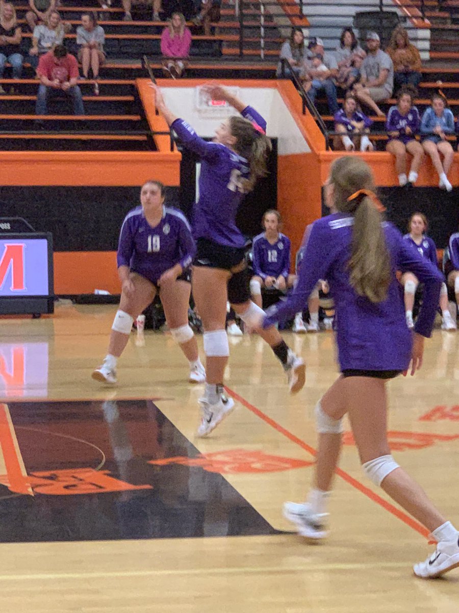 Morristown East volleyball swept Sevier Co 3-0 (25-13, 25-14, 25-10) sevier pics #22 Grace Ellis #13 Callie Rolen #14 Hailey Williams <a href="/SGA_SCHSBears/">SCHS SGA</a> <a href="/BearettesSchs/">Sevier County Bearettes</a> <a href="/prepxtra/">PrepXtra</a>