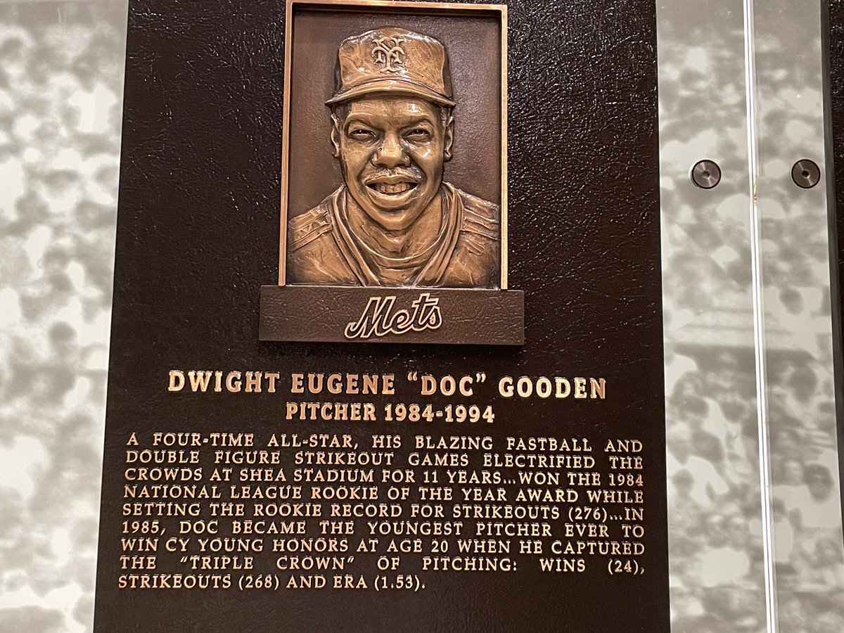 Gruntbaseball's tweet photo. In honor of the 1986 Mets documentary tonight! #ESPN30For30 #Mets1986 #OnceUponAQueens https://t.co/ZrWLqzFazu