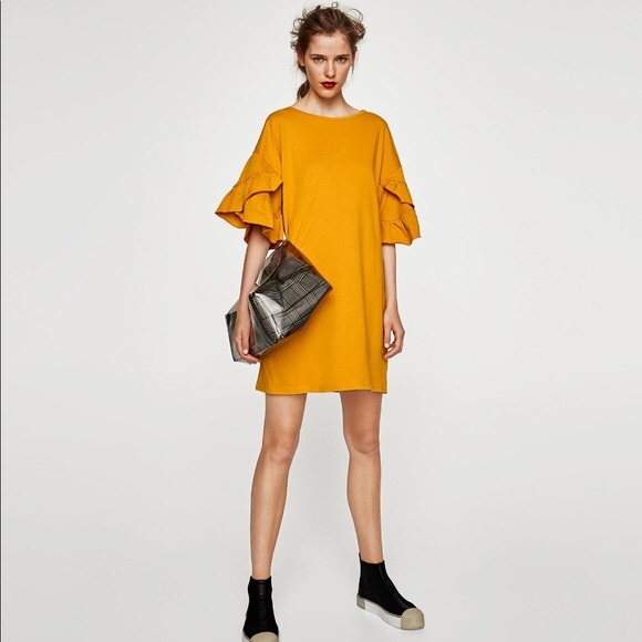 Amber thompson tweet media