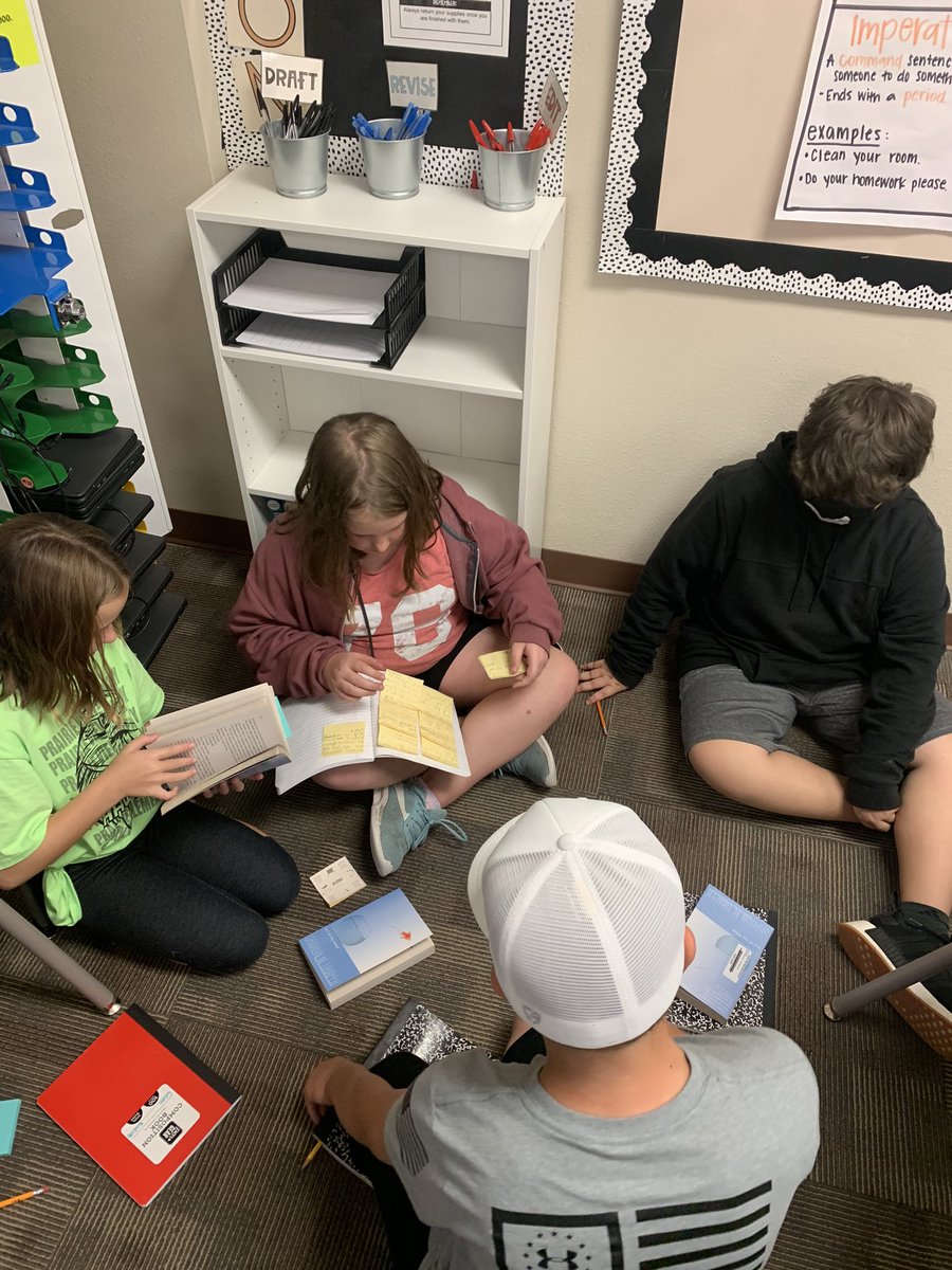 MrsDavis tweet media