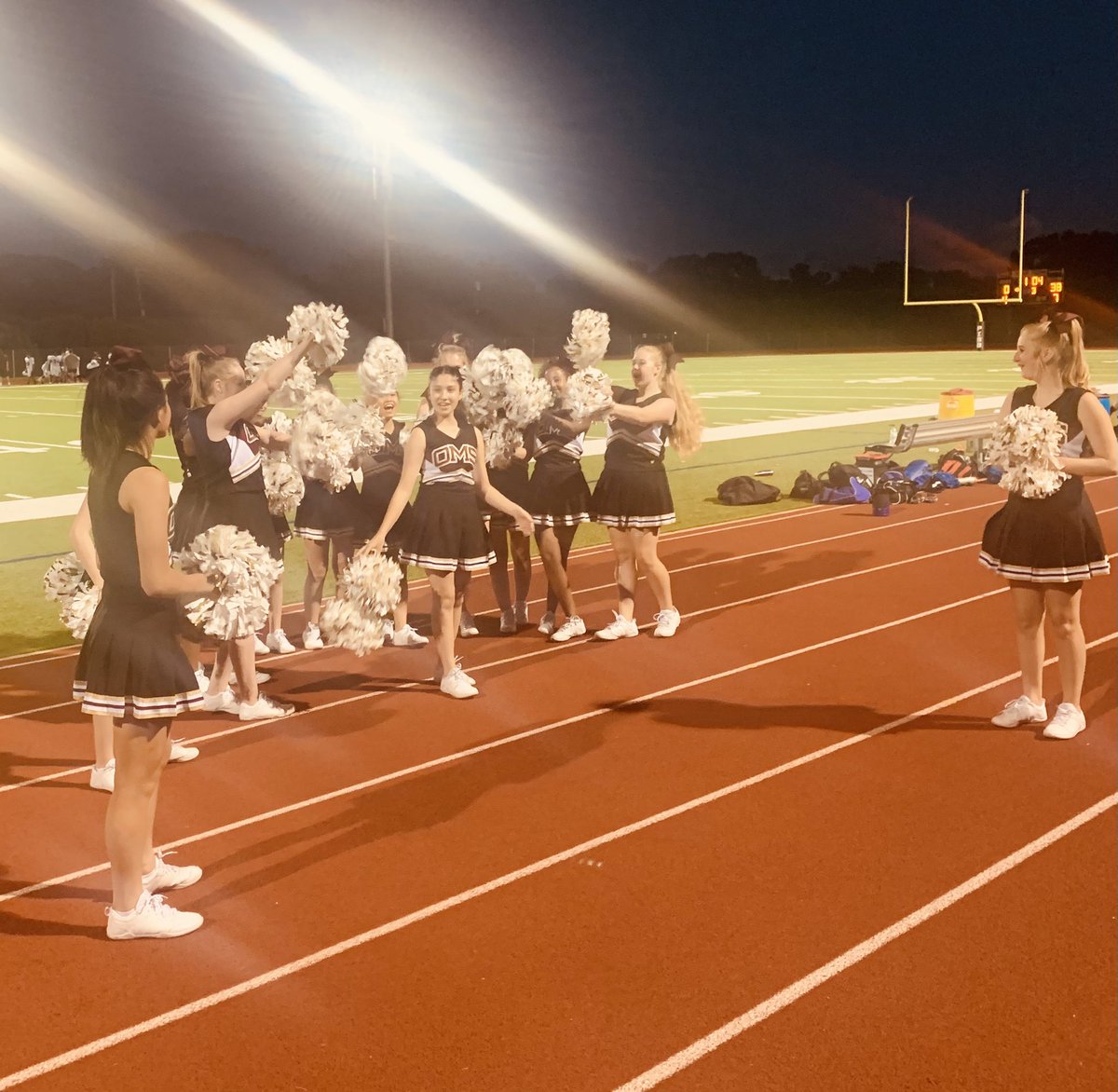 CheerOtto's tweet photo. Otto Bobcats for the win tonight. Our cheerleader of the week #Bobcatcheerleader @bradshaw3075 @ottobobcats https://t.co/bPueXD6sYI