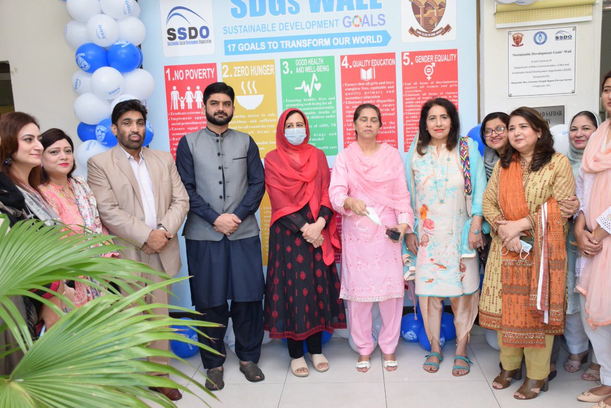 SSDOPakistan's tweet photo. SSDO launched SDGs wall in Lahore College for Women Univeristy. The wall was inaugrated by Begum Perveen Sarwar along with Vice Chancellor & faculty of LCWU. #sdgactionzone2021 #sdgwall @PerveenSarwar @lahorecollege @UzmaKardar @PunjabSDGsUnit @SecretariatSDGs @RajaYassirPTI https://t.co/Bn8rosvfK1