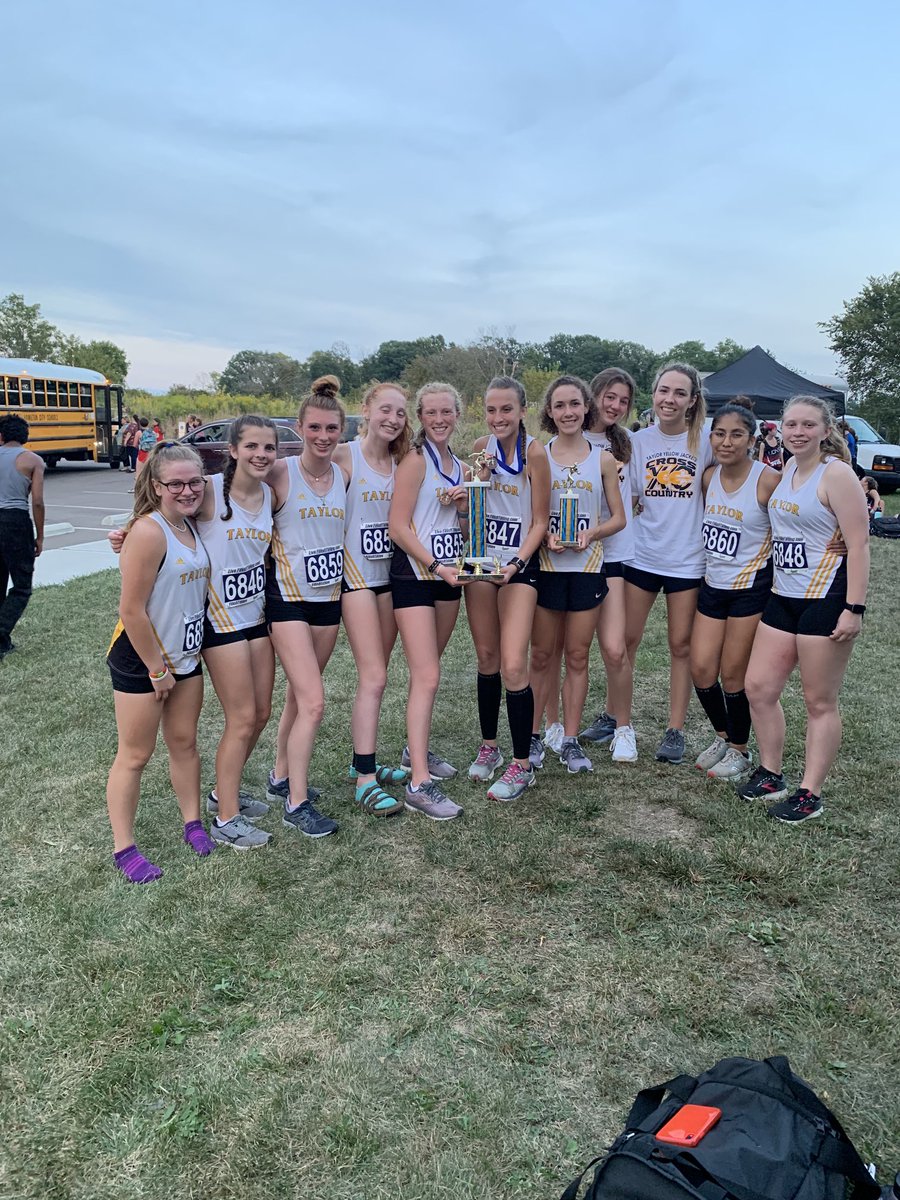 Taylor Girls Cross Country team were second overall at the Hamilton Invitational!