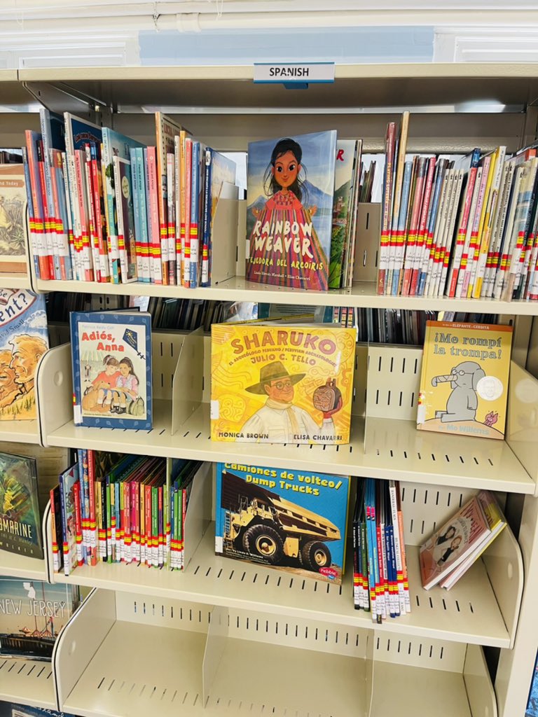 KSD_Curriculum's tweet image. The @keyportlibrary is a treasure trove for our students @KeyportSchools! Great adventures await within the stacks! Be sure to visit soon! #RedRaidersRock #librarynooks  #calmingspace #readingadventures #❤️🤍