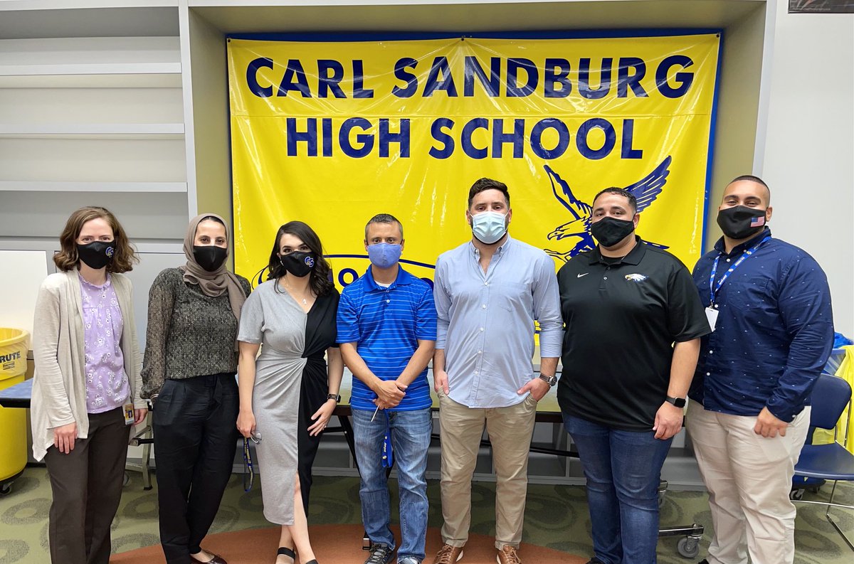 English, Music, EL, and Media Center @SandburgHS tweet media
