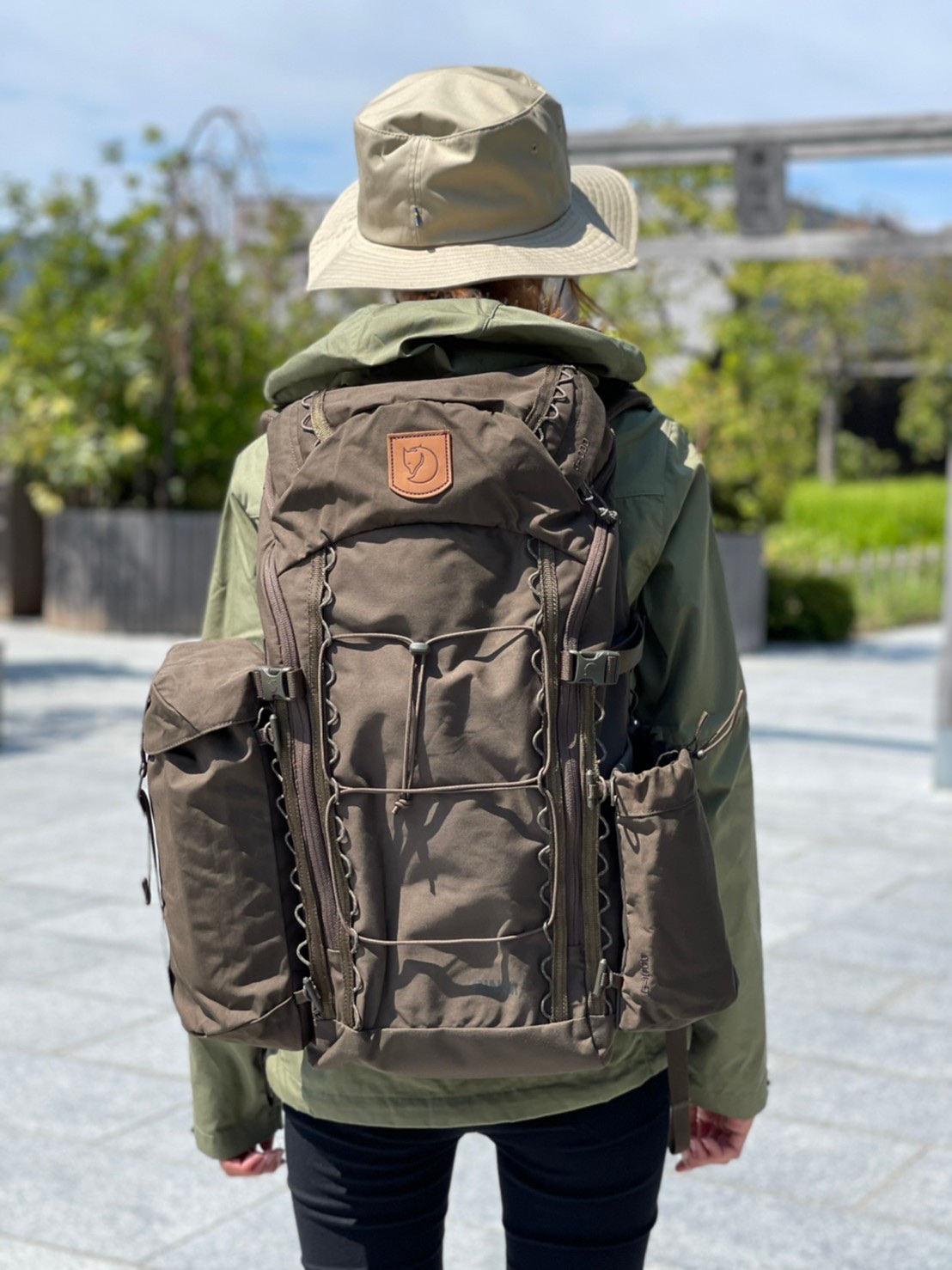 送料無料(沖縄は1000円) FJALLRAVEN フェールラーベン SINGI28 サイド
