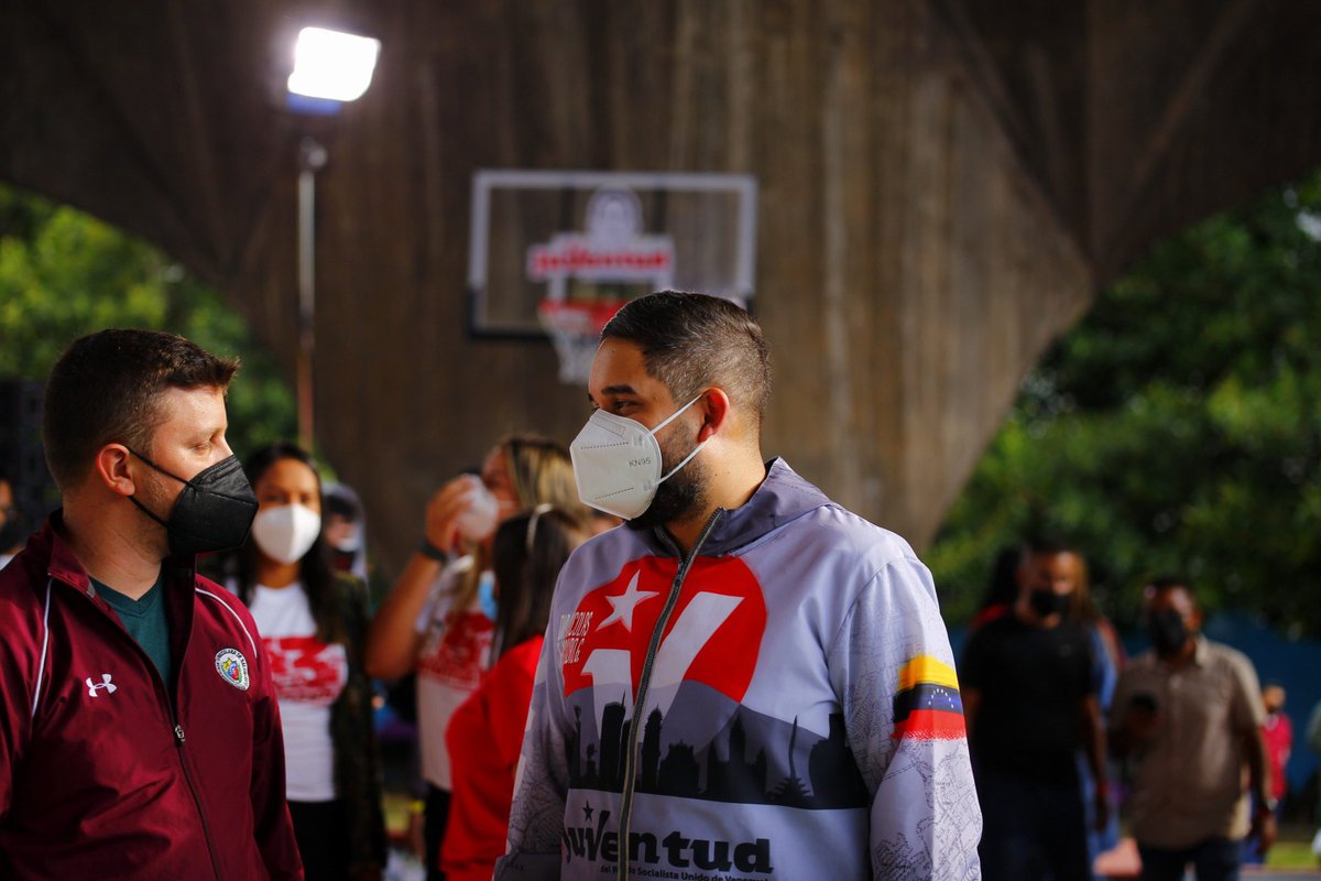 Nicolas Maduro Guerra tweet media