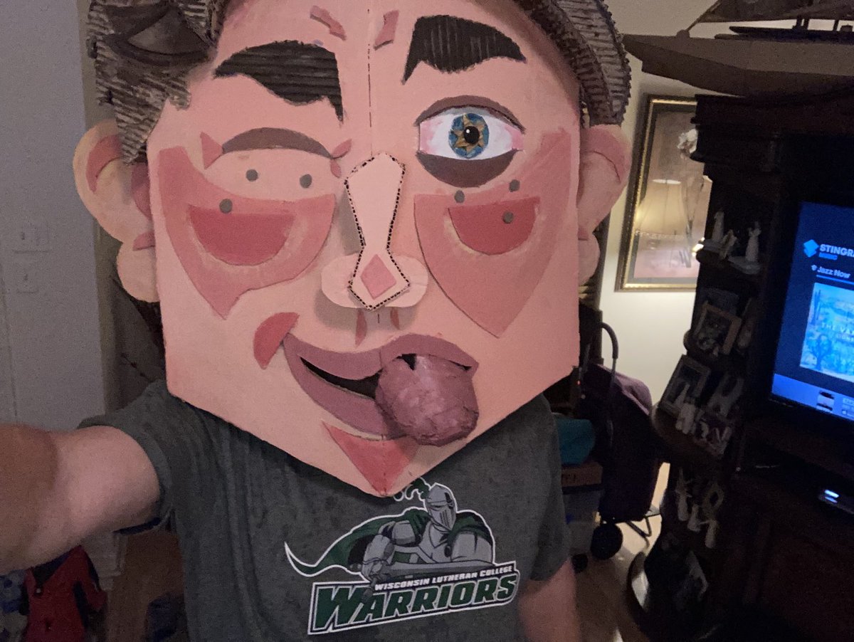 RevShevWLC's tweet photo. Best Thing Today, Sept 14: Wrapped up 11.5 hours in the truck by landing at the home of Lee & @ggmckinney ! Thankful for graciously hosting this “stranger”…and helping organize the truck! #theydontgetmuchstrangerthanme #southernhospitality #wearableartisfun #missingTrent https://t.co/DOhJ3cWowv