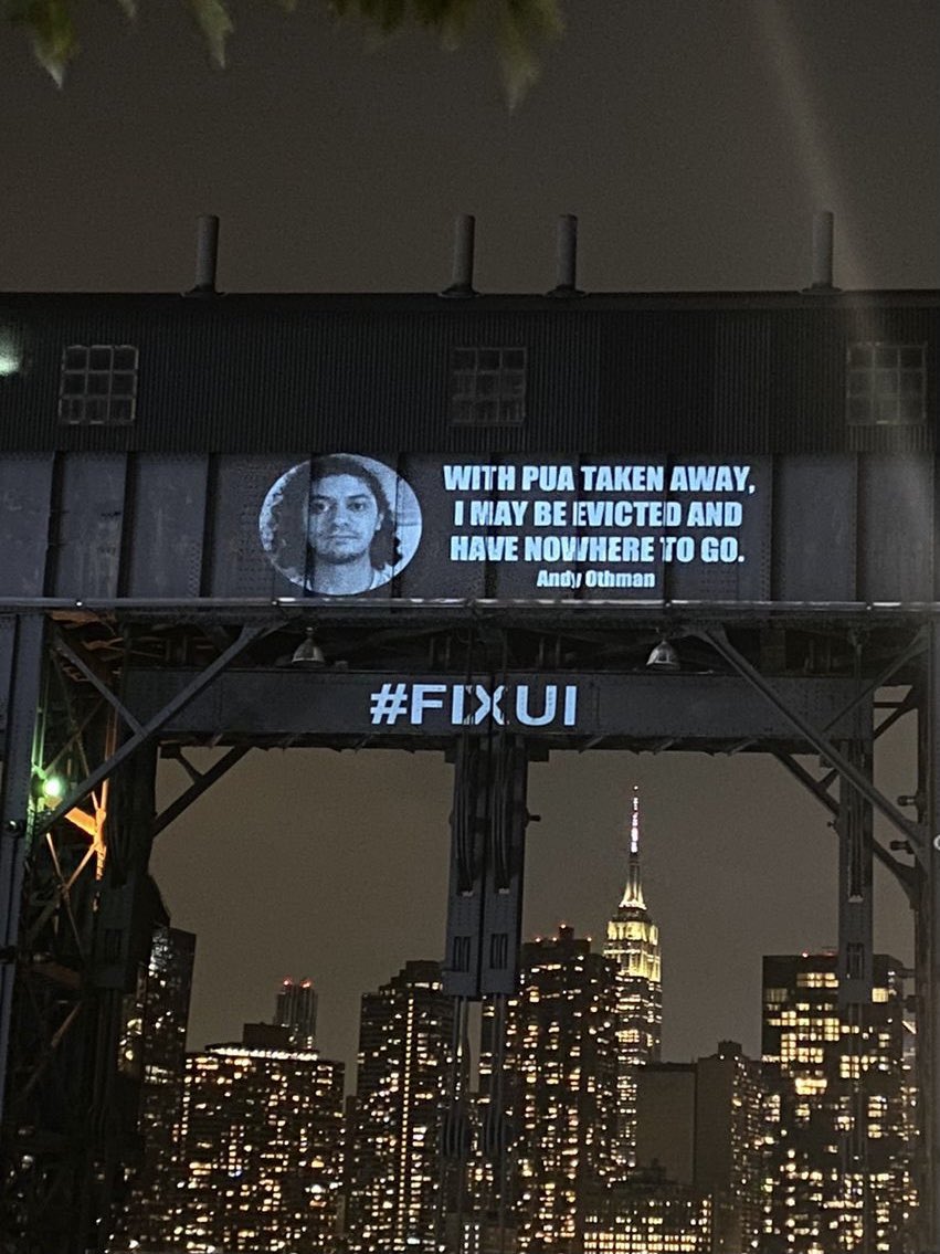 unemployedact's tweet image. We are your constituents @SenSchumer @gillibrandny @POTUS

You can’t look away! #extenduI #FixUI now