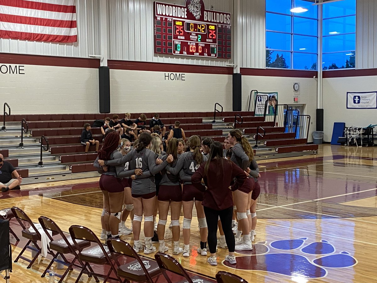 VB: @CloverleafVB 26-27-25, <a href="/Woodridge_HSVB/">Woodridge Volleyball Program</a> 24-25-22 … <a href="/joy_kindall/">Joy Kindall</a> 17 KL, 4 BK, 3 ACE / <a href="/BrookeS02155809/">Brooke Sparks</a> 8 KL / <a href="/paige_brownson/">paige</a> 6 KL / <a href="/lexiclingan/">James</a> 37 AST / <a href="/katiemduke/">Kaitlin Duke</a> 8 D / <a href="/ReeseBarnett4/">Reese Barnett</a> 10 D … <a href="/AnnaLaczo/">anna</a> 15 KL / <a href="/CeCePatterson2/">CeCe Patterson</a> 33 AST / Hope Donnelly 8 KL, 5 BK