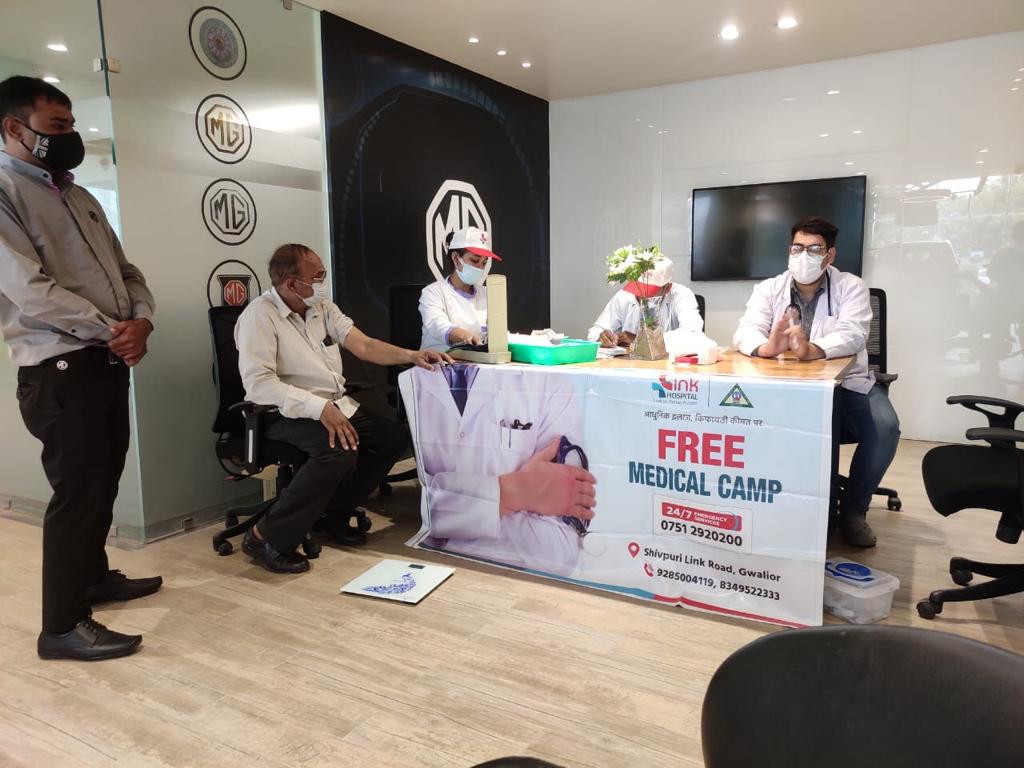 Link_Hospital's tweet photo. #healthcheckup #free #freehealthcheckup #camp #healthcamp #shivpurilinkroad #Hospital #LINK #health #healthcare #Linkhaina #linkhospital #Hospitality #Gwalior #Doctor #nurses #clinics  #heartcare #specialities #facilities  #checkups #eathealthy #healthybody https://t.co/uBJbROcjIH