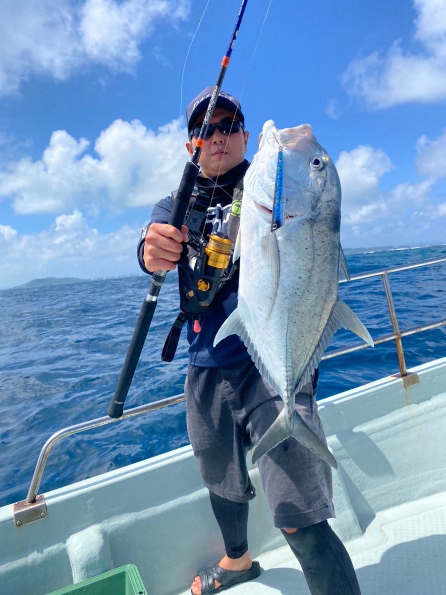 GT with The Splasher in Japan 🇯🇵
Rod: Sea Rapture 
Lure: The Splasher
#palms #palmsfishing #gtfishing #gianttrevally #gianttrevallyfishing #trevally #trevallyfishing #offshorefishing #boatfishing #japanfishing #fishingjapan @palms_japan @palms_global