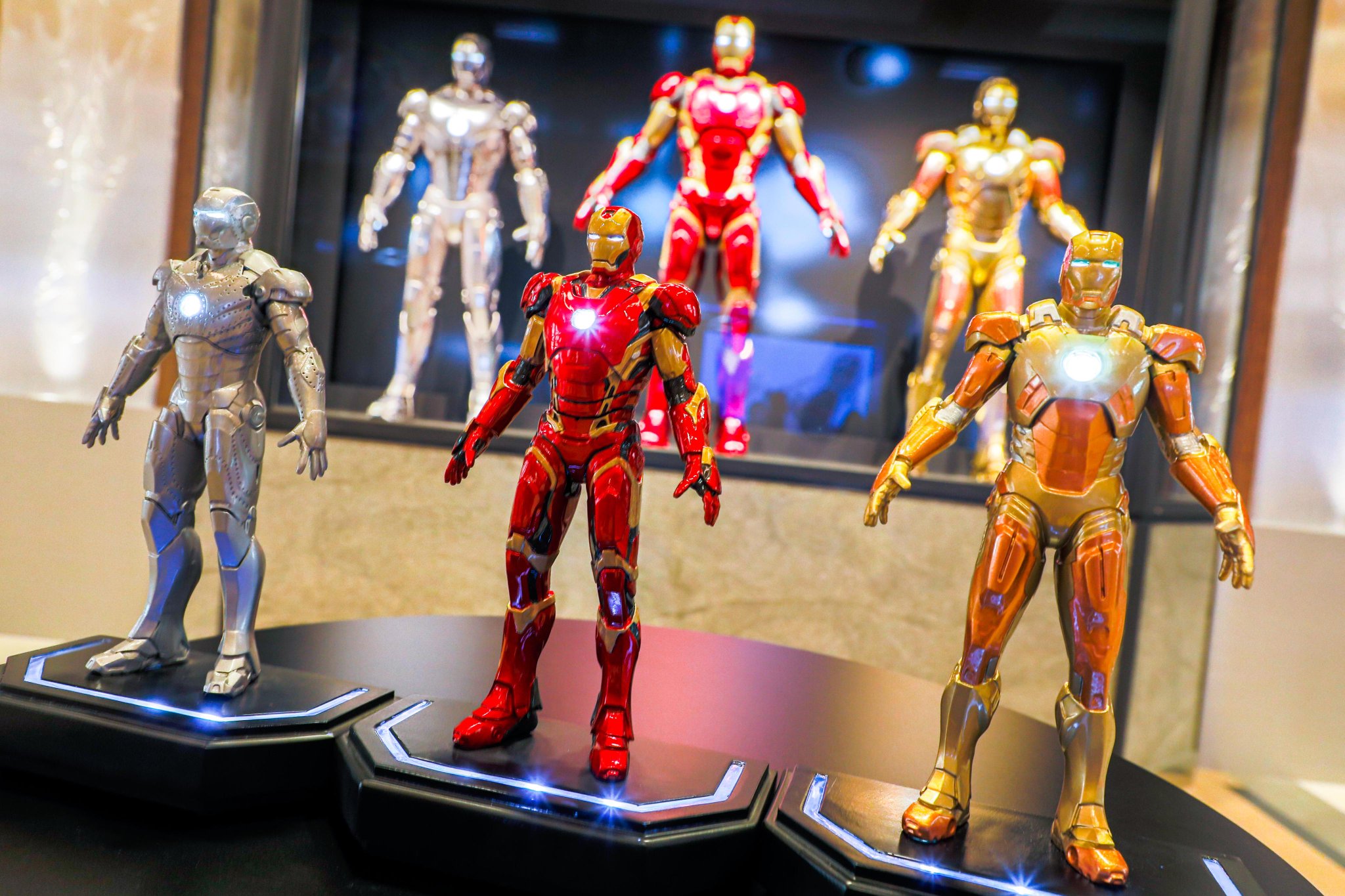 Tendance maintenant - Disney Ventes Figurine Iron Man articulée et parlante  en ligne