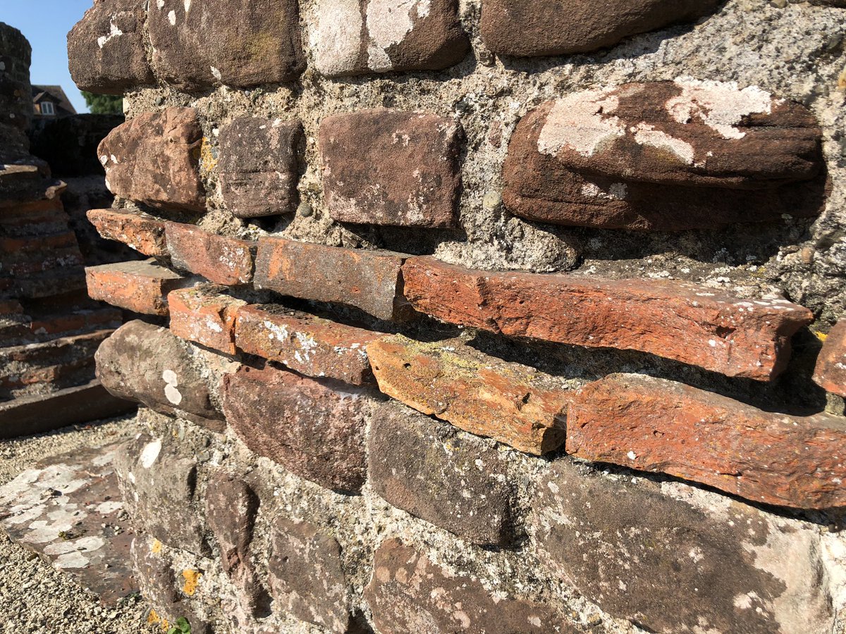 St Albans residents may well recognise the familiar Roman bricks - the same type were used in Wroxeter as in Verulamium (and indeed elsewhere in the Roman Empire!).