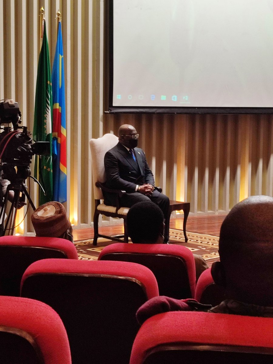 Enabel_en_RDC's tweet photo. L'appui donné par #Enabel la #Belgique et l'@EgmontTraining a été fièrement salué par le Président #Tshisekedi, le Premier Ministre et le Ministre de la Fonction Publique lors de la cérémonie de clôture de la 6ème promotion de l'ENA où 99 diplômés dont 10 femmes ont été félicités https://t.co/vdC9nuOg8e