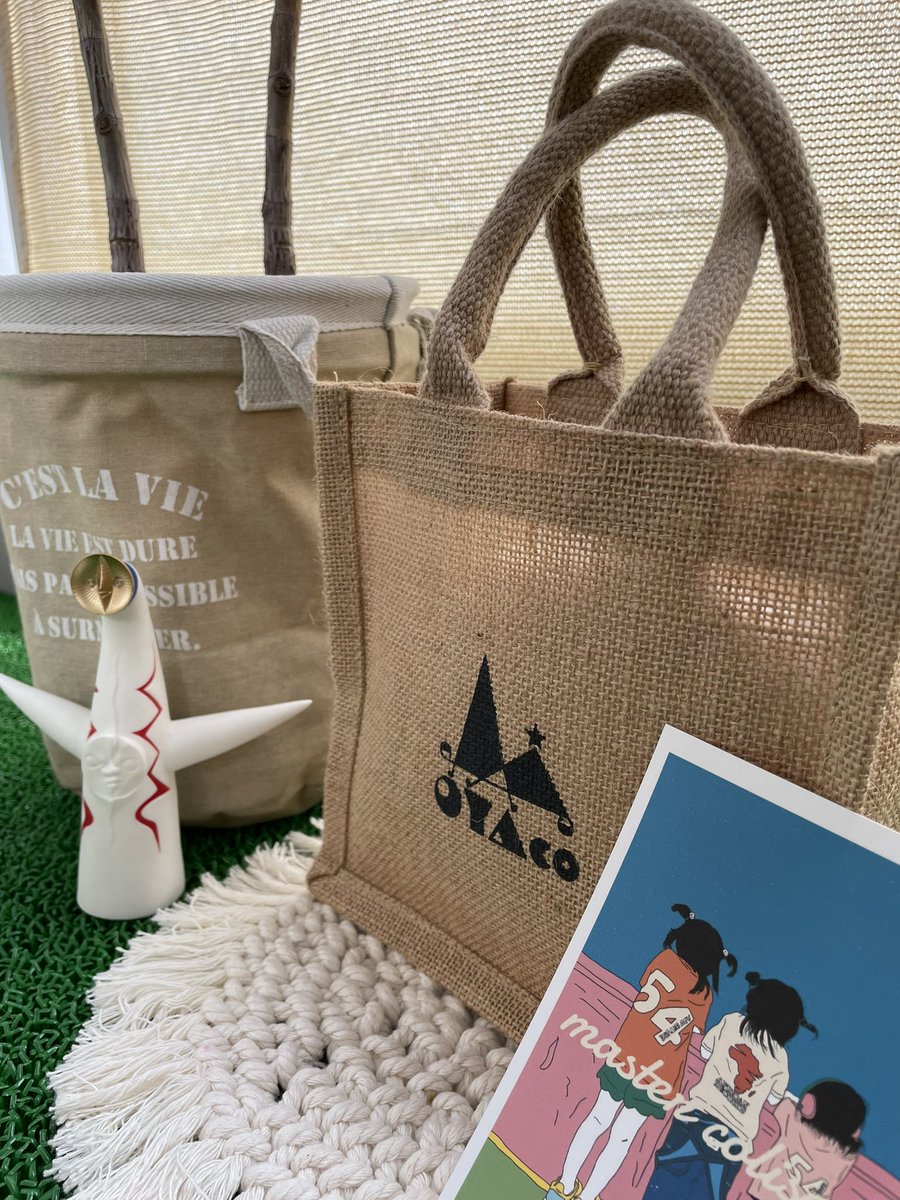 oy_aco's tweet photo. 【マスコロ販売アイテム　その3】

★OYAco ジュードバック

¥1.500-

念願のジュードバックの登場です🌟

前からずっと作りたかったアイテムの一つ👌

今回満を持しての登場✨🎶🎉

大きさは財布と携帯入れてちょいとその辺にお出掛けできるサイズとなっております🎶 https://t.co/Q9I7h9c95h