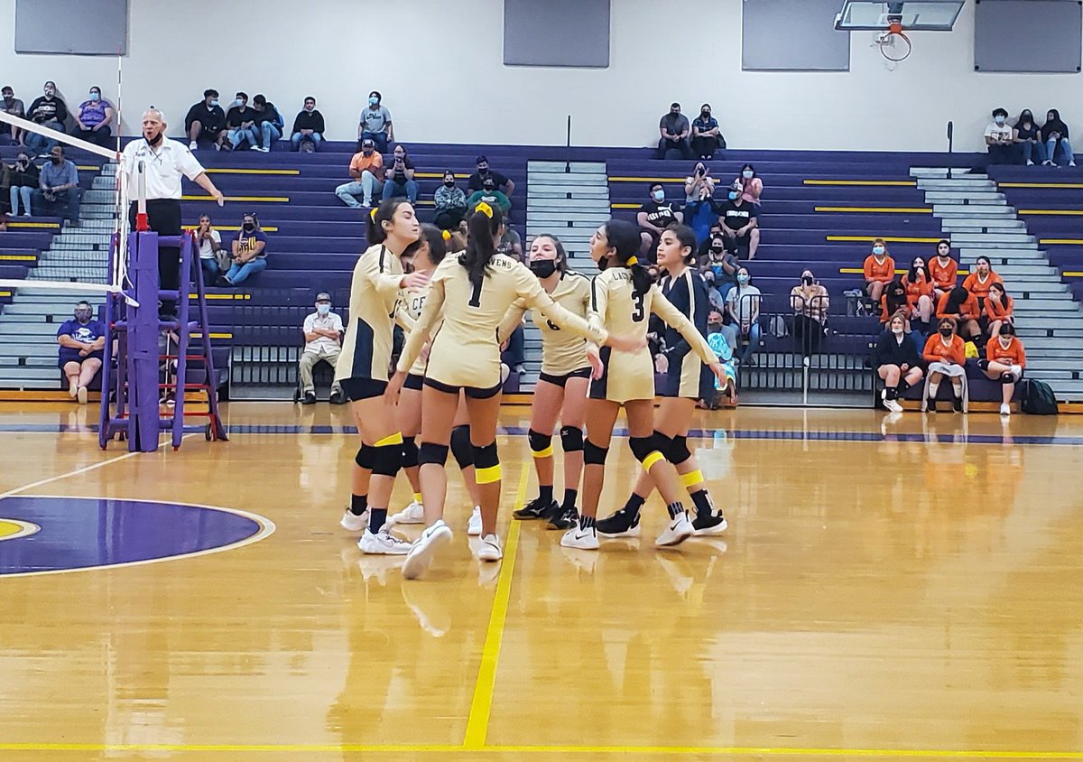 ladyhawk_vb's tweet photo. β
Wins to start the week for our @CanoRavens 9th Dark, @HHSSouth JV & Varsity on the road vs San Benito
Congratulations & Hawks Up! π€π½π’π #SouthFight #Win #SouthVB https://t.co/X30ieHuqa1