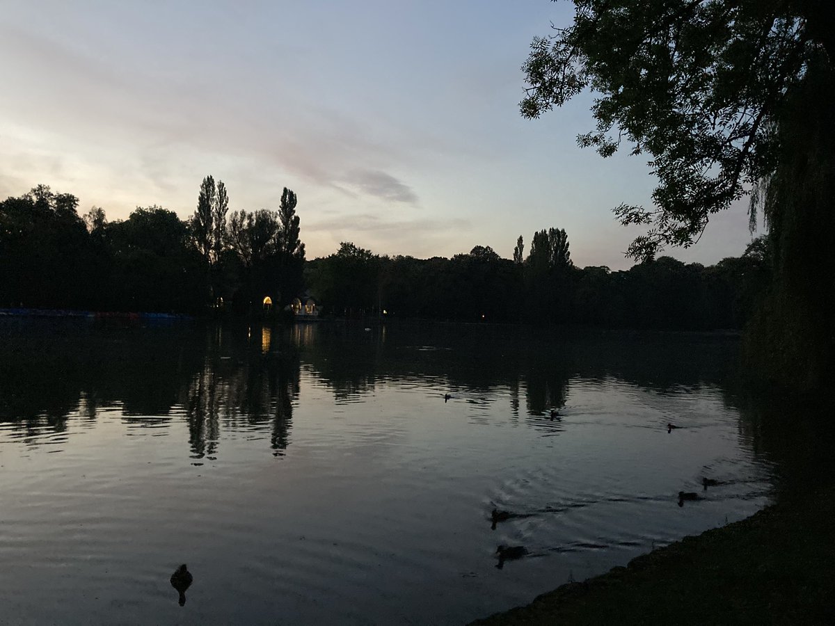 Pierre Vaysse (@pierrevaysse) on Twitter photo Early morning run am EnglischerGarten #SchwanenSee. Good to be back in Muenchen #TeamAllianz #AllianzWorldRun <a href="/lamottean/">anne lamotte</a> Early morning run am EnglischerGarten #SchwanenSee. Good to be back in Muenchen #TeamAllianz #AllianzWorldRun <a href="/lamottean/">anne lamotte</a>