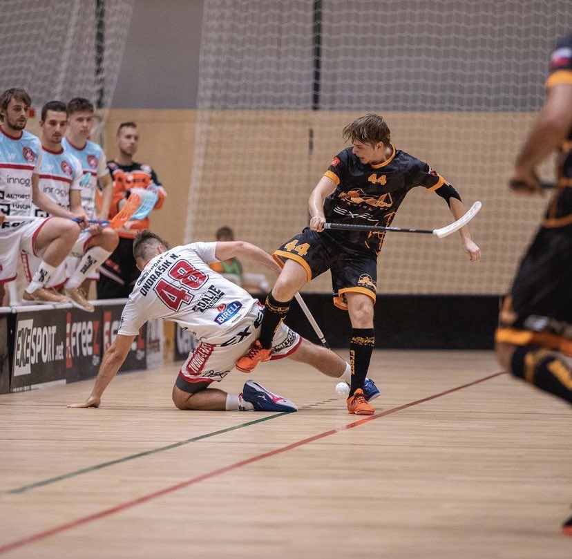 Ukrainian star ⭐️ Oleksander Nikulin is debuting in Slovak 🇸🇰 Extra Liga for Snipers Bratislava 💥

<a href="/IFF_Floorball/">IFF</a> <a href="/FBC_Skala/">FBC SKALA MELITOPOL</a> <a href="/ukrainefloorbal/">Ukrainefloorball</a> <a href="/Floorball_Today/">FloorballToday</a> <a href="/StorvretaIBK/">StorvretaIBK</a> <a href="/VisitBratislava/">Visit Bratislava</a>