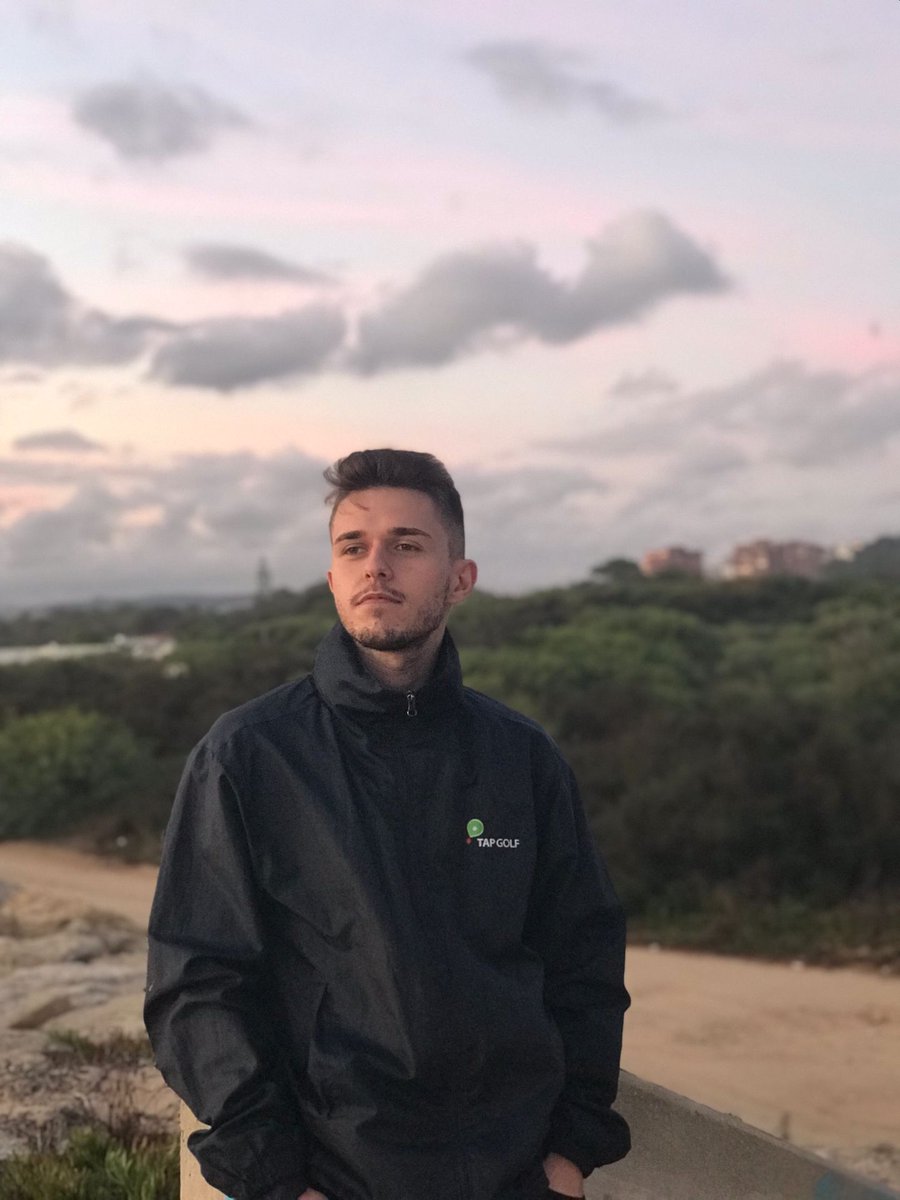 8_pp__'s tweet photo. 'no matter how wrong you continue to have feelings, there are things that continue to matter others to hurt' https://t.co/oU6GoghDSa
