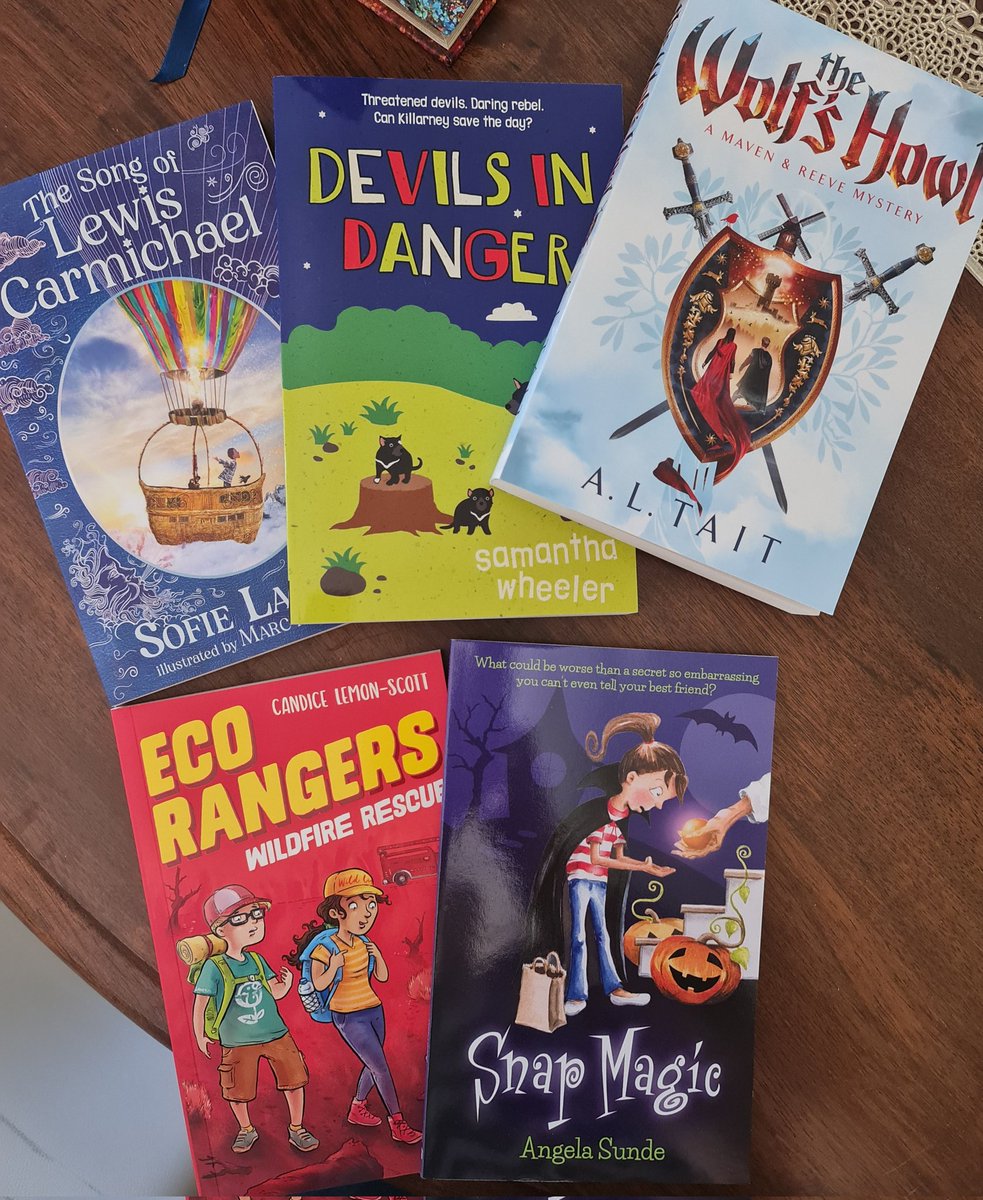 joanne_sandhu's tweet photo. Yesterday I celebrated #AustralianReadingHour by buying books. 🙂
#middlegradebooks #LoveOzMG #kidlit
The Wolf's Howl @altait
Devils in Danger @samwheelz
Song of Lewis Carmichael by #SofieLaguna & #MarcMcBride
Eco Rangers @CandiceLSAuthor
Snap Magic by #AngelaSunde
❤ ❤❤ https://t.co/jKbAWSg19p