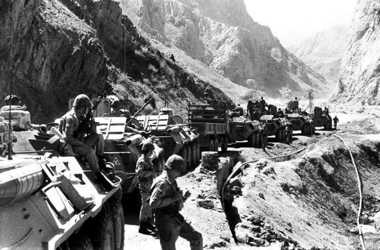 alinazary's tweet photo. These pics should serve as a reminder to those who are still celebrating the so-called takeover of the main road of the Panjshir Valley by the Taliban terrorist-criminal syndicate. The Soviets declared victory 9 times but left the valley defeated &amp; humiliated. #StandWithPanjshir https://t.co/RtvGfx7dAZ