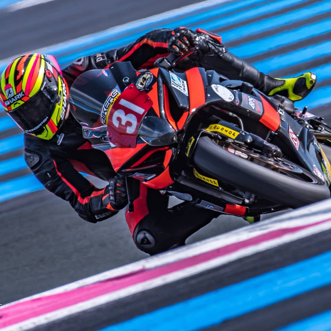 RacingBritish's tweet photo. Day 1 on track @bol_dor ☑️ The riders have a great feeling with the circuit. A few set-up improvements to be made for official practice on Thursday morning 🔧

Administrative and technical inspections today 📋

@jonrno77 @joeakroyd89 @wigley_racing

📸 @FlorianMeuret https://t.co/NT1DXRxysj