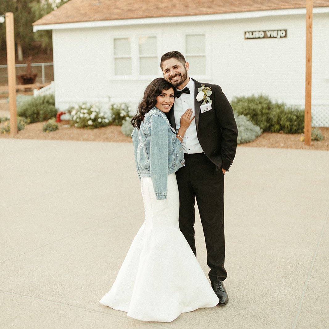 wordsofashley's tweet image. 🖤🤍💍