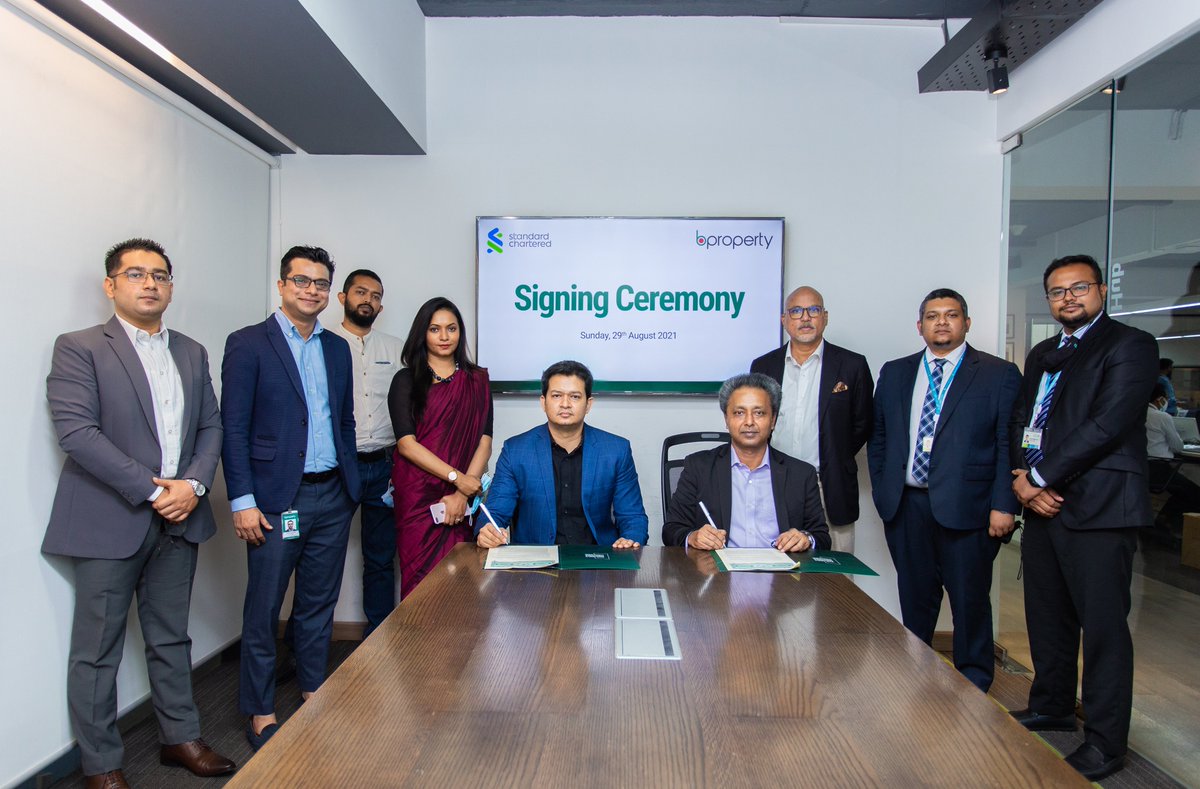 bproperty_com's tweet photo. Bproperty is delighted to announce the signing of an agreement with Standard Chartered Bank. Under this agreement, Standard Chartered Bank graciously agreed to provide our clients with special interest rates, faster loan processing, and promotional offers. https://t.co/VR2vLMD6Eu