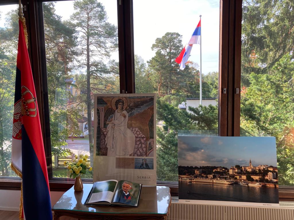 SRBinFinland's tweet photo. The Embassy of the Republic of Serbia to Finland proudly marks 15th September, the Serbian Unity, Freedom and National Flag Day. 
#Serbianunityday 🇷🇸 https://t.co/XXpOJqYALT
