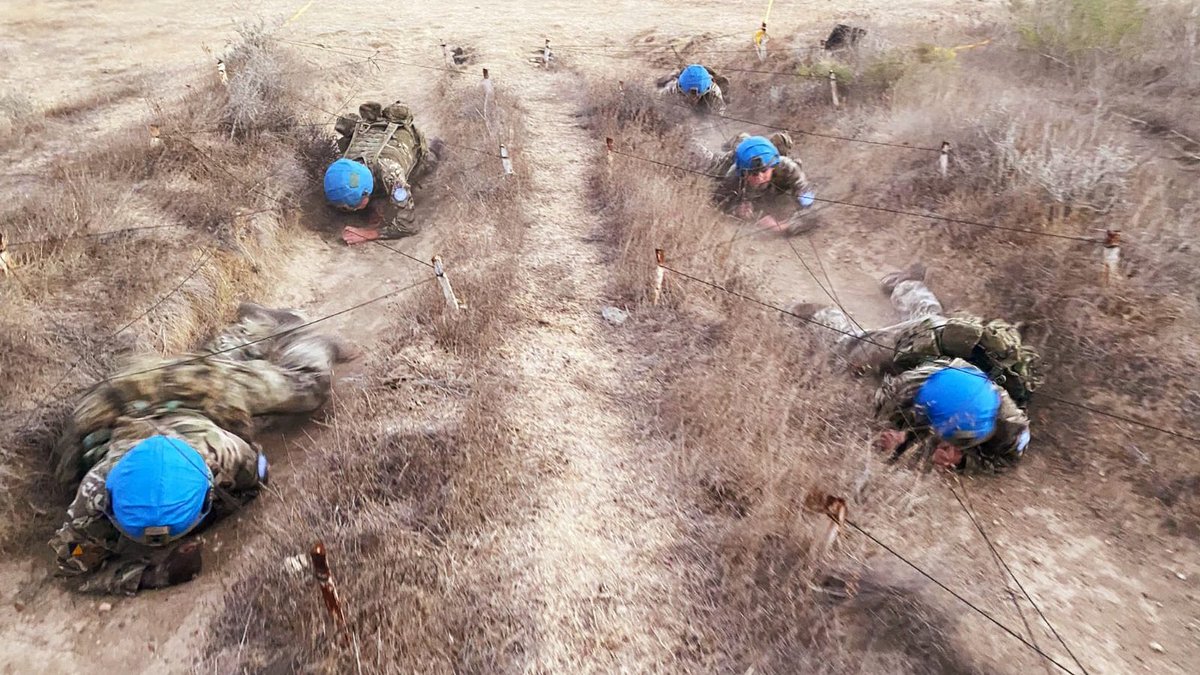 6RegtRLC's tweet photo. Our Mobile Force Reserve on #OpTOSCA 🇺🇳 took part in a military skills competition, organised by two of their Cpls.
Teams competed in physical, leadership and navigation challenges, as well as a casualty scenario 🏃♂️🪖🩹🧭
@UN_CYPRUS @UKArmyLogistics @102LOGX https://t.co/Rgw91dy1PC