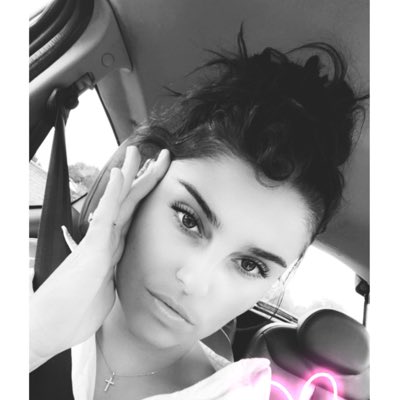 SStravius's tweet image. #NouvellePhotoDeProfil