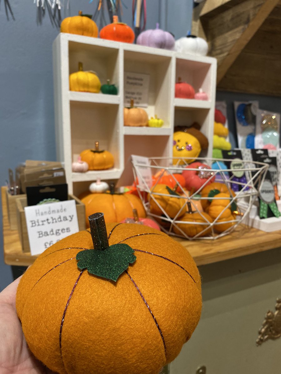 Pumpkins all stocked up at #MaggieJandCo Tring! #shoplocal #popupshop #lovetring 🧡🎃