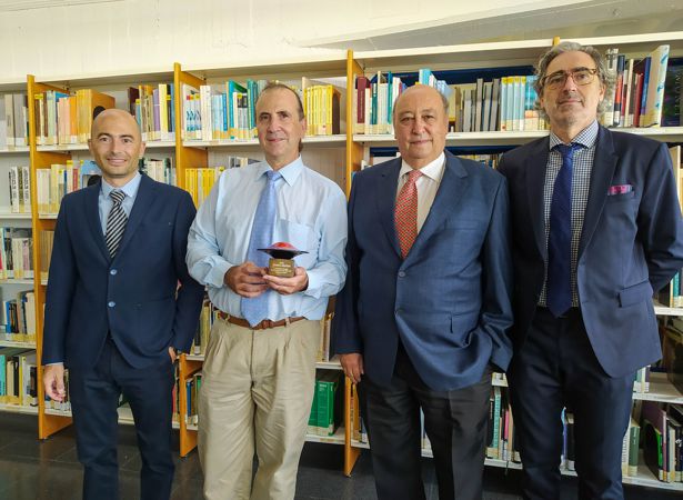 UDC_gal's tweet image. Os profesores da @etsac_udc Manuel Muñoz, Isaac López, Juan P. Valcárcel e Félix Suárez veñen de recibir o Premio Tsuboi que concede a International Association for Shell and Spatial Structures ao mellor artigo científico publicado na súa revista no ano 2019.
Parabéns!!!