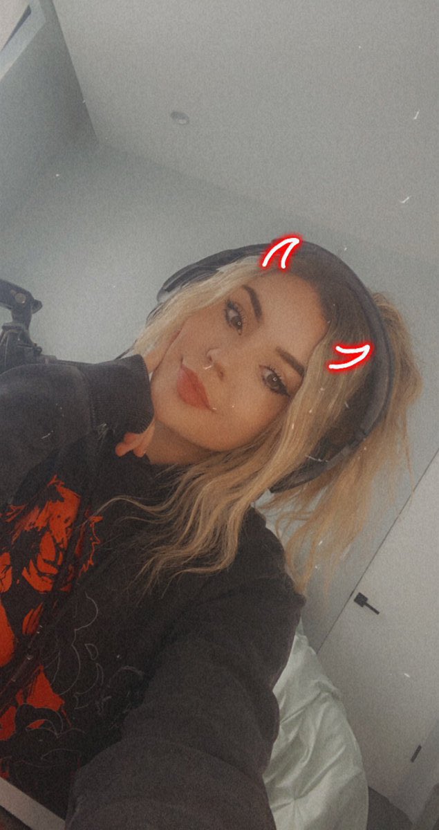 Carrie 🌸☯ tweet media