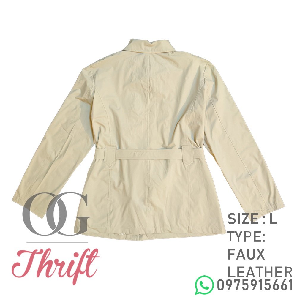 _OGThrift's tweet photo. #PickOfTheDay Style inspo is Mrs @RedTableTalk - @jadapsmith in this nude trenchcoat on top of an all white two piece. Recreate this look by getting this khaki trenchcoat (K120) and white Capri pants (K80). #CatalogUPDATE Keep it #OG https://t.co/DCoP8zXySw