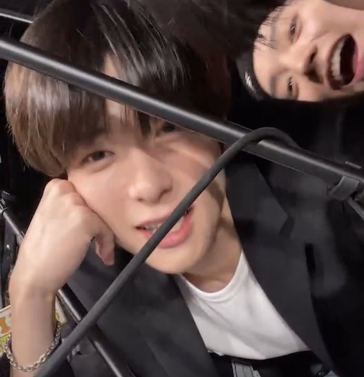 ก็แบบลงสตอรี่แล้วแฟนขอเข้ากล้อง