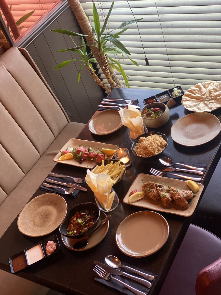 IndusSheffield's tweet image. Bookings call 01142431690! Still offering delivery &amp;amp; takeaway service!
@SheffRestGuide @lovesheffield_  #sheffieldissuper