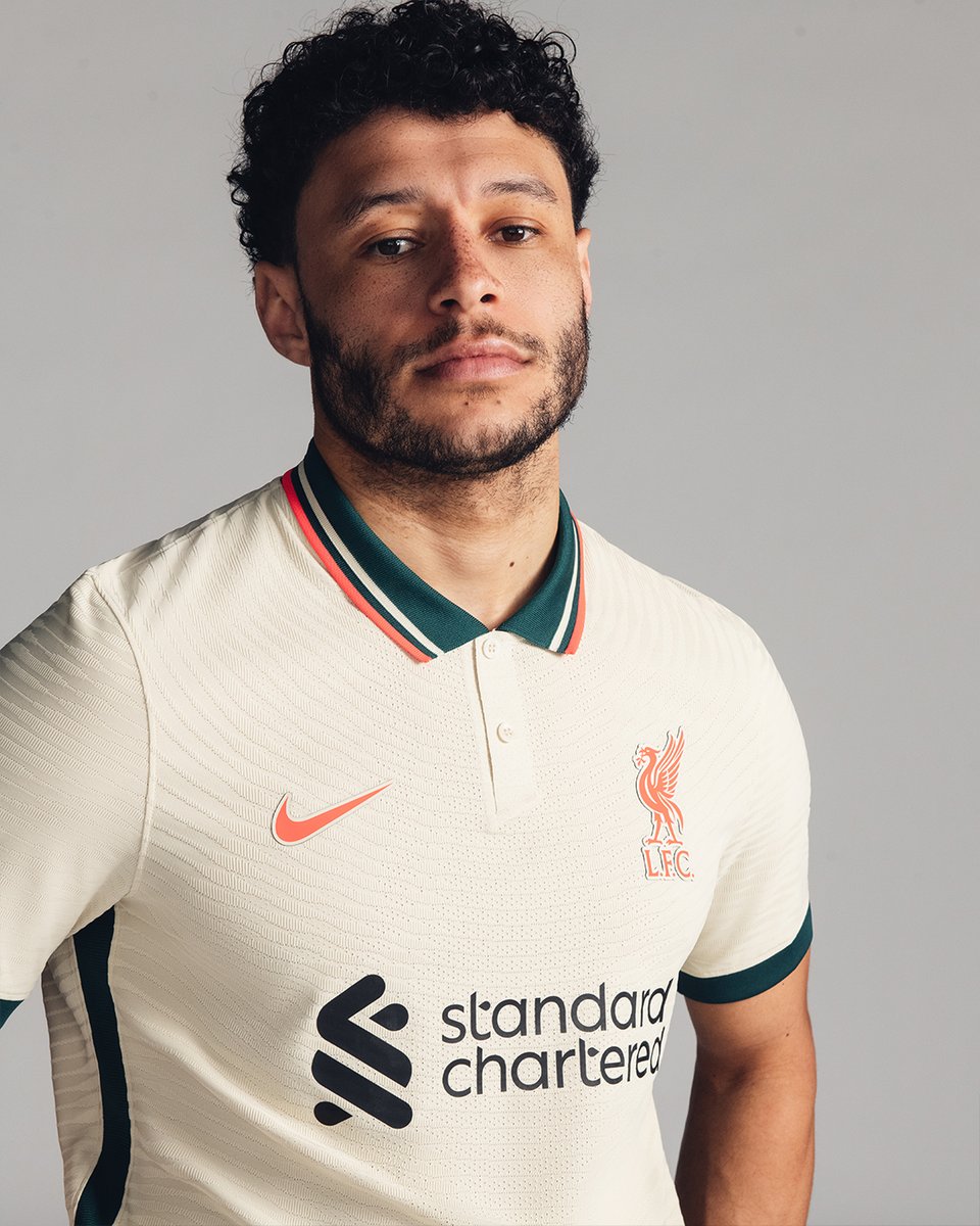 Liverpool 21/22 ユニフォーム LIVERPOOL 2021 2022 AWAY FOOTBALL SHIRT #4 VIRGIL VAN DIJK